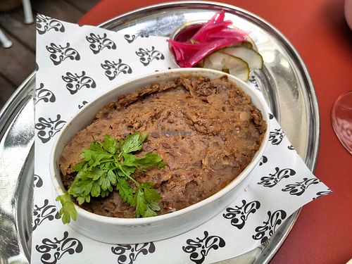 Lentil rillettes at Faubourg Daimant in Paris