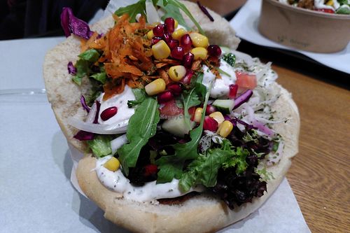 Vegan Falafel Döner at 2 Brothers Gemüsedöner & Bowls in Saarbrucken