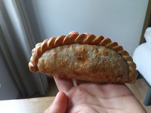 Vegan lentil empanada at El Trébol in A Coruna