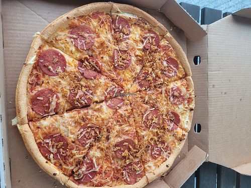 Las Vega (Vegan Salami Pizza) at Domino's Pizza - City Ost in Dortmund