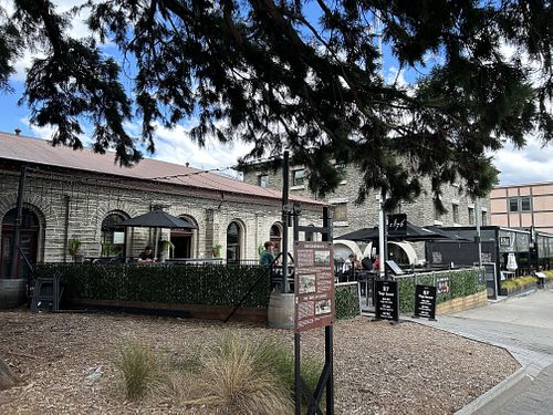 Exterior   at 1876  in Queenstown