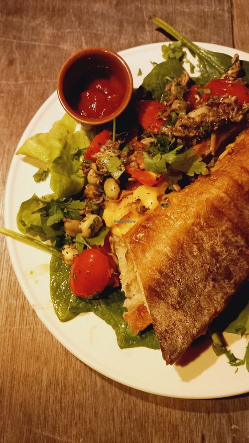 Vegan Tosti with organic French Baguette at La Mosa in Maastricht