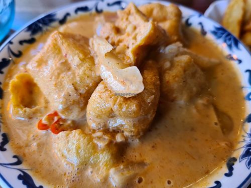 Vegan massaging curry at JunJaow Thai in Torquay