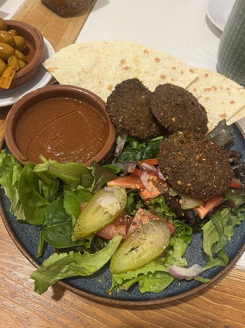 Falafel con salsa vegana  at Ca Miri l'Afganès in Valencia