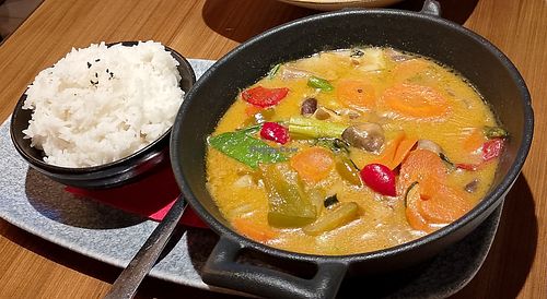 Curry de verduras at Panda Getxo in Getxo