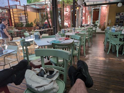 Cosy +++ at Yiantes in Athens
