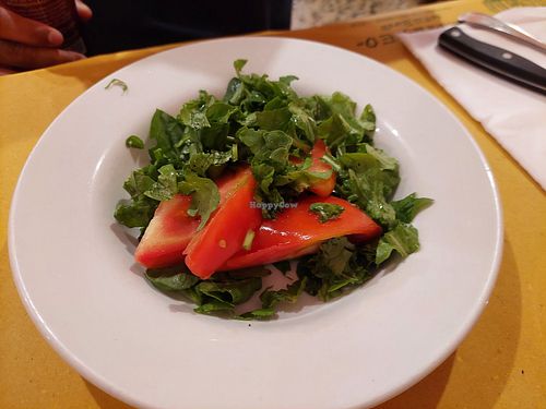 Tomato arugula salad for 6 eur at Trattoria Da Leo in Lucca
