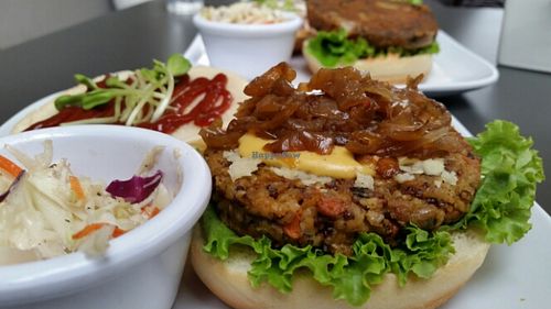 smokehouse burger at Green Bar and Kitchen in Fort Lauderdale