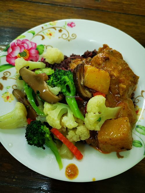 Yummy! 35thb at Ruean Thong Veg Food in Hua Hin