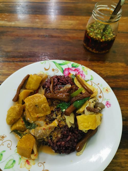 Yum at Ruean Thong Veg Food in Hua Hin