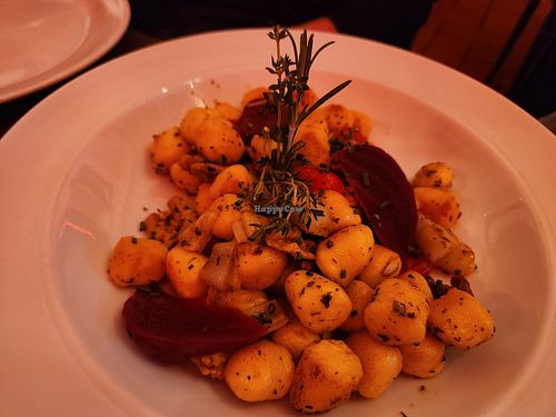 Vegan pasta at Stadtkeller in Luzern