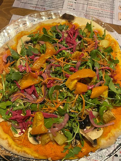 Very good pizza at Le Galion in Charleville-mezieres