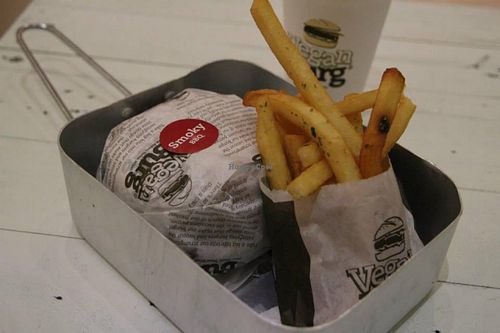 Crunchy chips at Veganburg - Marina Bay in Central Singapore