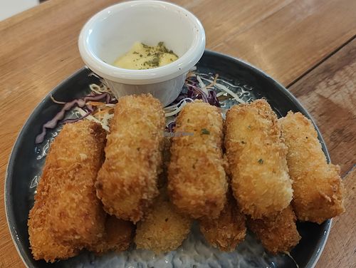 orange tofu nugget at Botanic Coffee in Batam