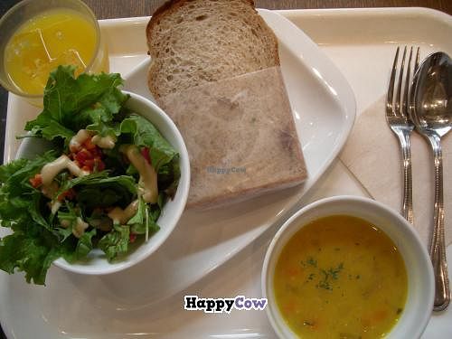 Sandwich Plate 1200yen at Pure Cafe in Tokyo