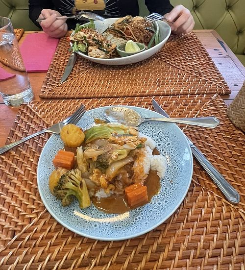 Vegan Massaman Curry (bottom) and vegan Pad Thai (above) at Giggling Squid - Harborne in Birmingham