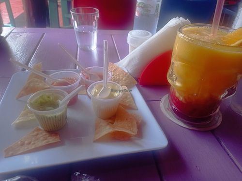Nachos e cocktail muy muy buono at La Republica Del Taco in Puerto Iguazu