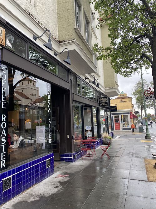 Front of Location w/Light Rain  at Timeless Coffee Roasters and Bakery in Oakland