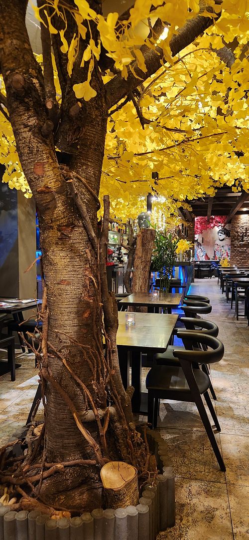 It's the Golden Ginkgo! at Golden Ginkgo  in Berlin