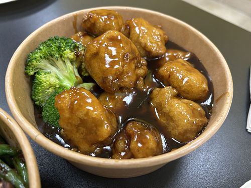 General Tso v chicken  at Cisu Vegan House in Hanover