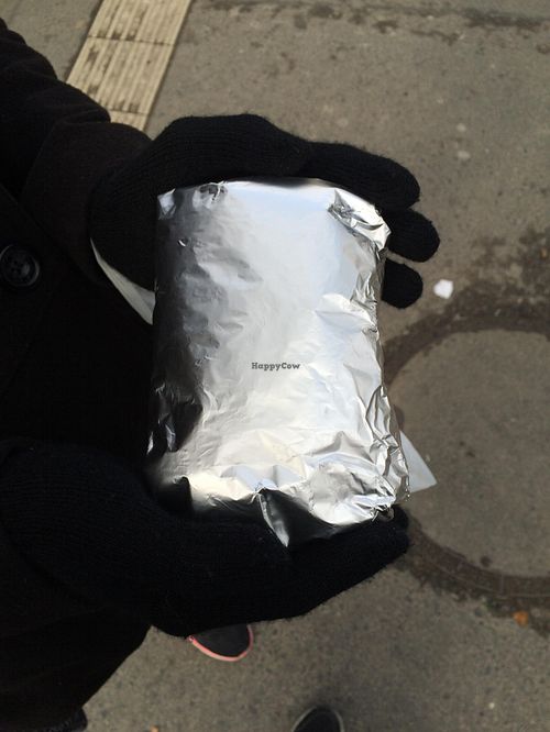 Burrito size at No Hablo Espanol - Leckere Burritos in Berlin