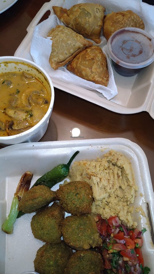 Samosas, falafel and mushroom sauce at Senor Naan - Oaxaca de Juarez  in Oaxaca