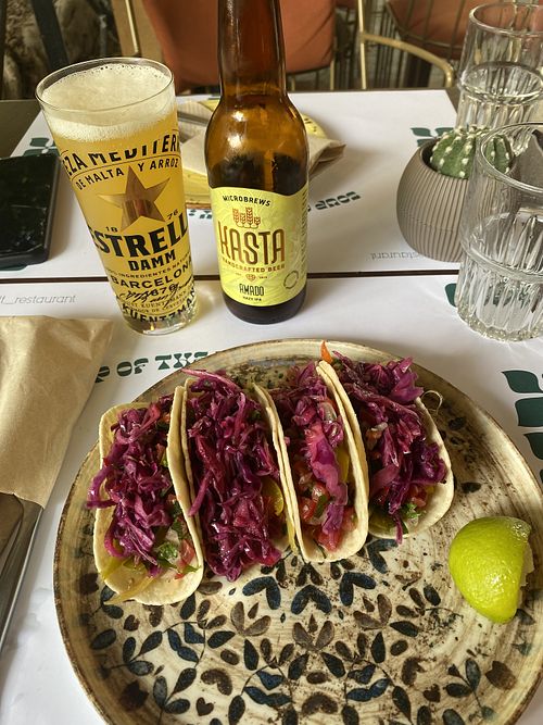 The vegan tacos and a vegan friendly beer from a microbrewery in Heraklion  at El Sur in Crete