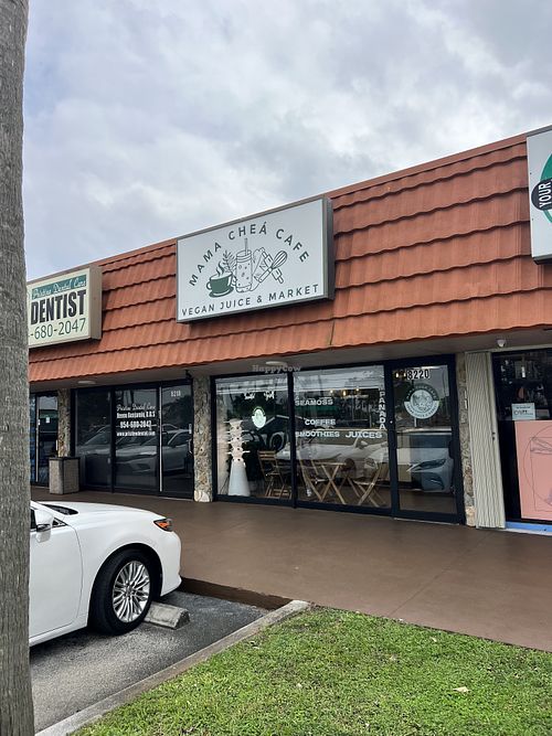   at Mama Chea Cafe in Davie