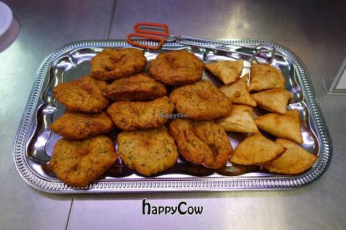 Samosas + baras. at Veggie4U in The Hague