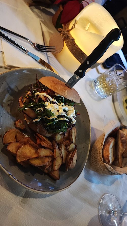 Vegan burger at Taverna Al Boccale in Portogruaro