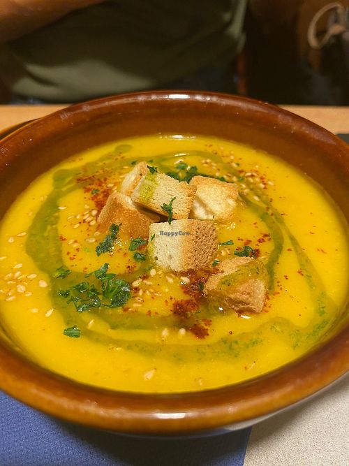 Crema de zanahorias, hinojo y curry at La Fonda de Taüll in Lleida