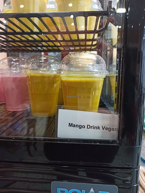 Mango drink vegan (lassi vegan) at Pure Veg India in Brussels