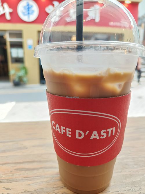 Iced oat latte with nazelnut at Cafe D'asti seoul in Seoul