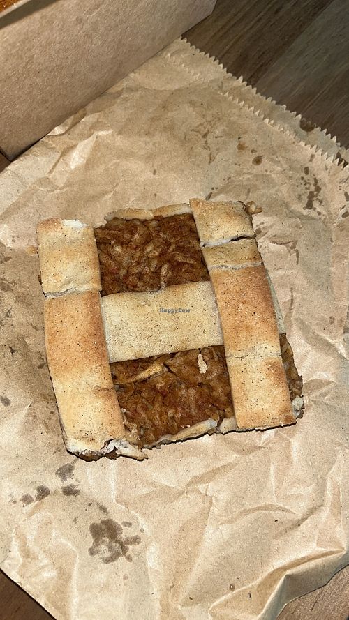 Apple lattice  at BEK in Southampton