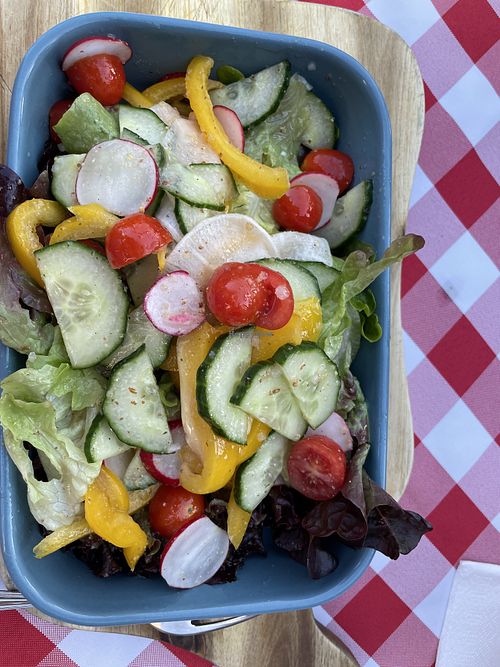 großer Beilagensalat  at Hotel Landgasthof Pröll in Eichstaett
