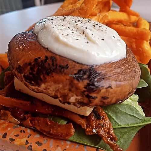  at Elephant Shoe in Valletta