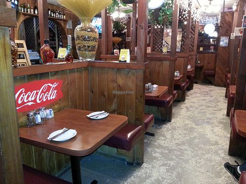 inside at The Pizza Cookery in Encino