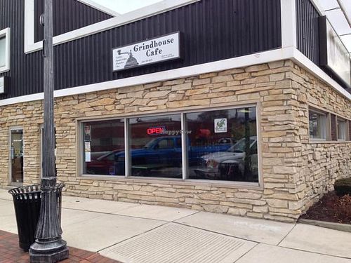 exterior - free street parking at Grindhouse Cafe in Griffith