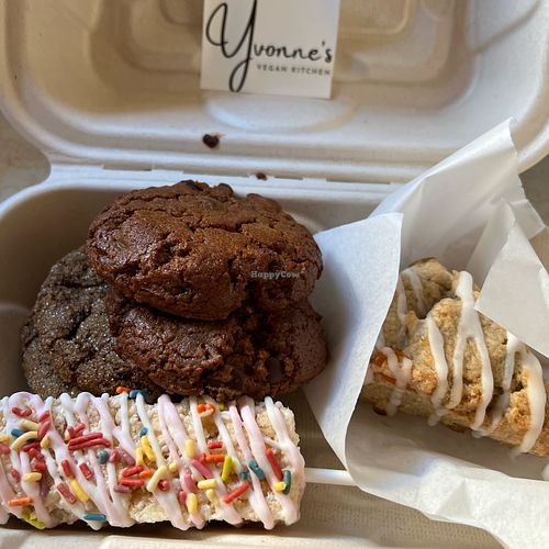 Chia and ginger cookies and rice crispy pop  at Yvonne's Vegan Kitchen in Pasadena