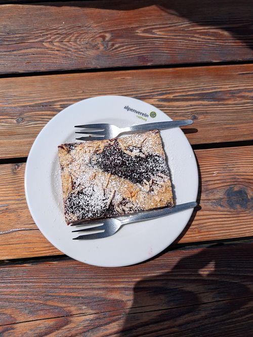 Vegan Linzerschnitte at Dr Heinrich Hackelhütte in Werfenweng