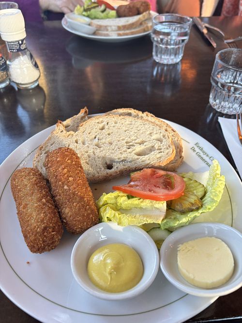 Vegan oesterzwam kroketjes   at Eethuys-Café De Generaal in Baarn