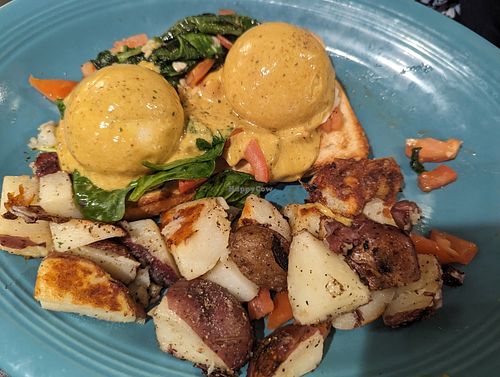 Vegan Florentine benedict at House of Benny's in Poland