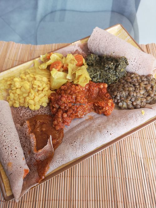 Beyaynetu for one person at Tena Adam Feinkosten und Gewürzladen  in Munich