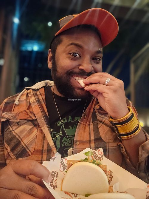  at I Luv Ur Buns in Long Beach