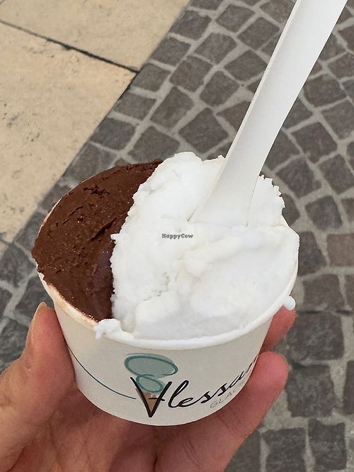 Chocolate and coco  at Alessandro Glacier in La Ciotat