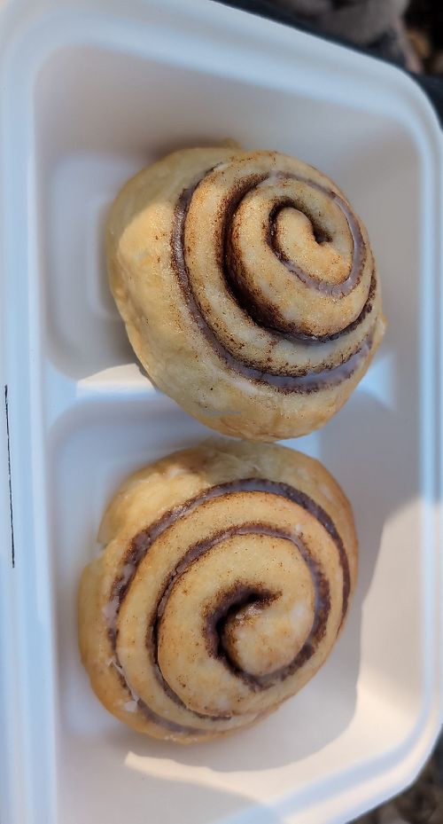 Cinammon rolls to go (vegan) at RheinSpaziert in Cologne