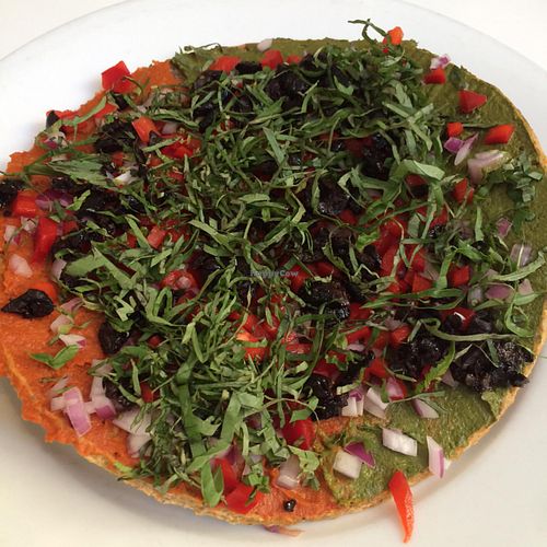 Raw pizza at Peacefood Cafe - Downtown in New York City