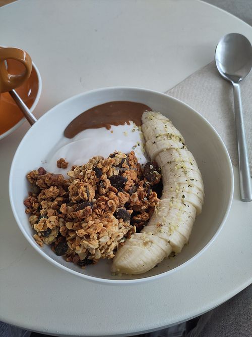 Coconut müsli at blond. in Nuremberg