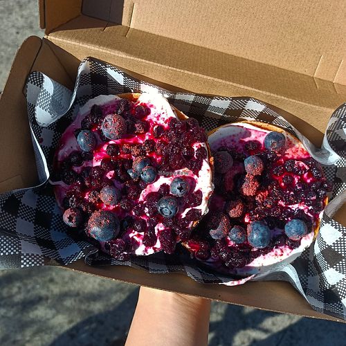 Blueberry schmear on poppyseed bagel at Milki & Miller in Boronia