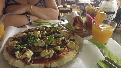 Pizza and gyros at Rosebud in Athens